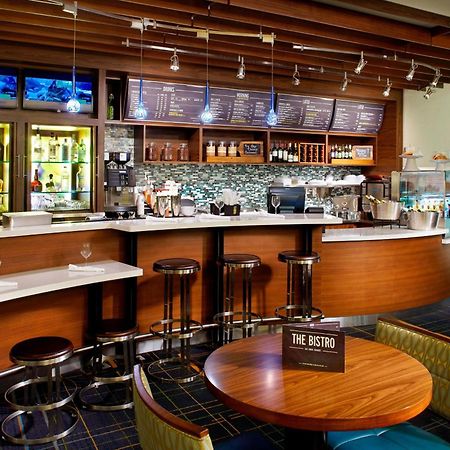 Courtyard By Marriott Orlando Lake Nona Екстериор снимка