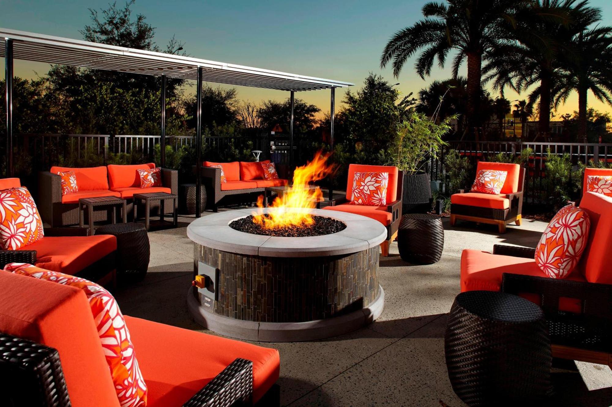 Courtyard By Marriott Orlando Lake Nona Екстериор снимка